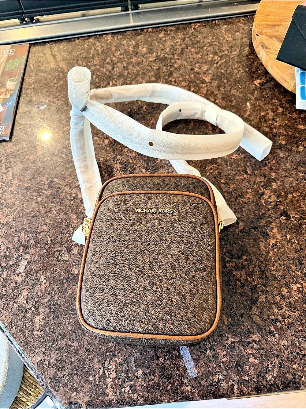 Michael Kors Jet Set Large Printed Logo Crossbody Bag Brown NWT